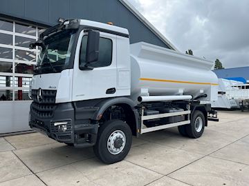 Mercedes-Benz Arocs 2136 A 4x4 Fuel Tank Truck (2 units)
